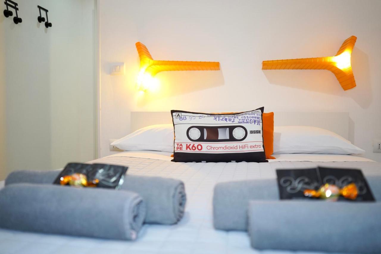 B&B Arts And Music 안코나 외부 사진